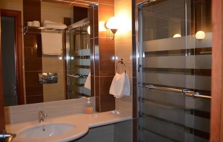 Evia Hotel & Suites Marmari  Szoba fotó